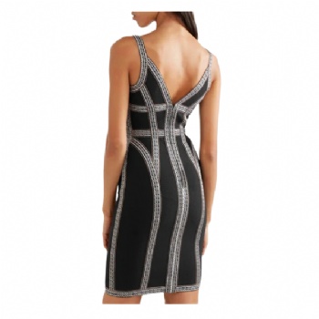  Embroidered Stretch-Knit Bandage Bodycon Dresses	